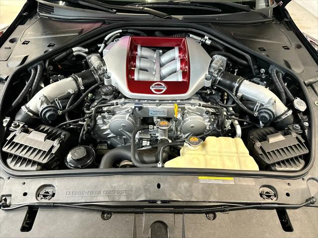 Photo of 2018 Black Nissan GT-R