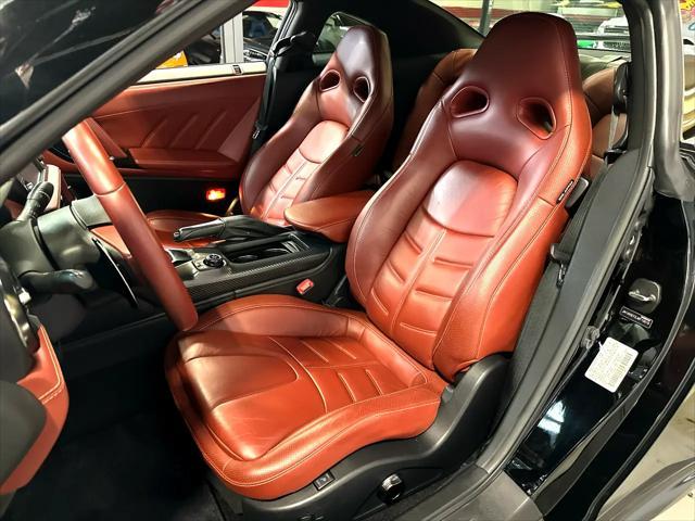 Photo of 2018 Black Nissan GT-R