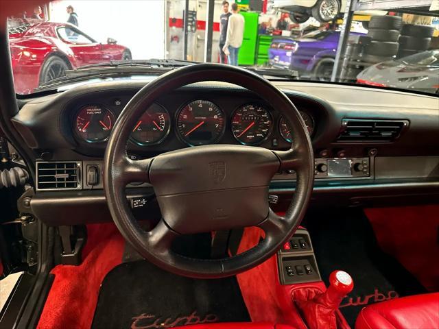 Photo of 1996 Black Porsche 911