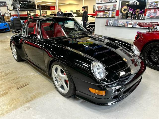 Photo of 1996 Black Porsche 911