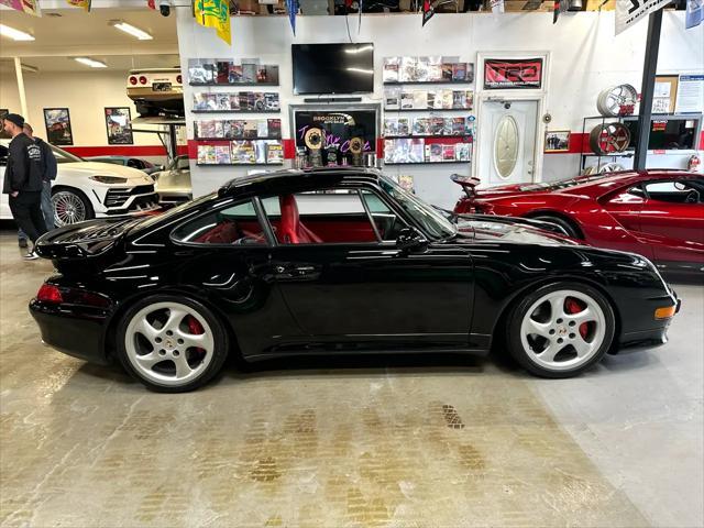 Photo of 1996 Black Porsche 911