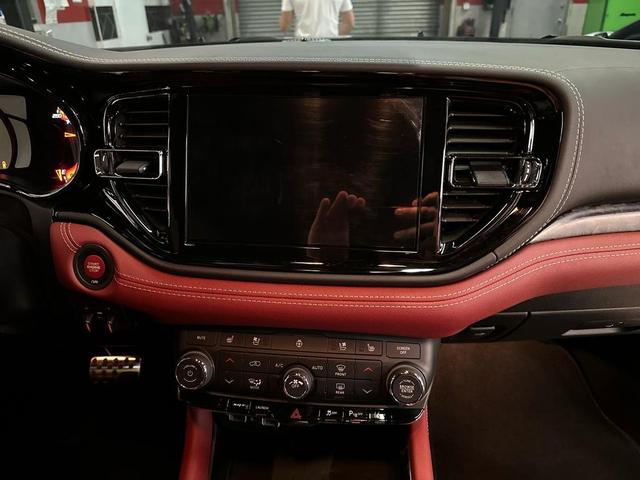 Photo of 2023 Black Dodge Durango