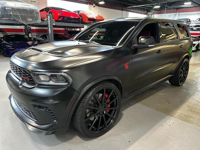 Photo of 2023 Black Dodge Durango