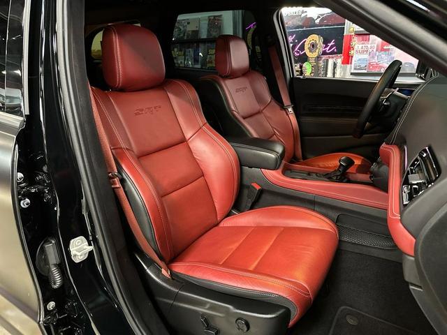 Photo of 2023 Black Dodge Durango
