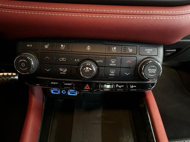 Photo of 2023 Black Dodge Durango