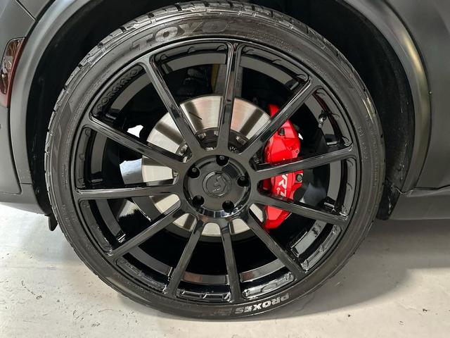 Photo of 2023 Black Dodge Durango