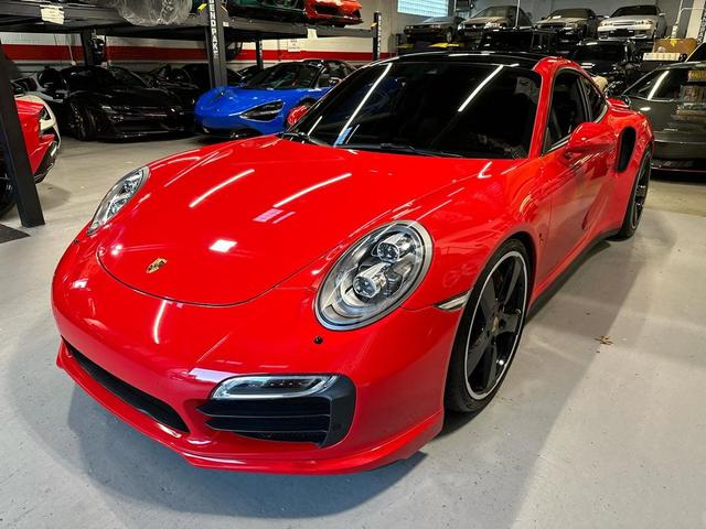 Photo of 2014 Red Porsche 911