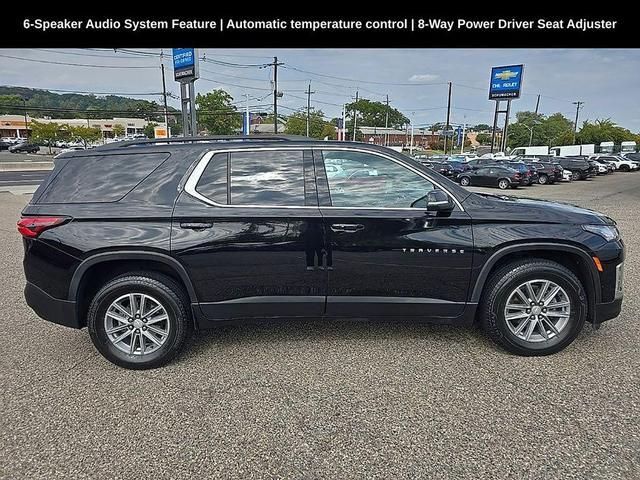 Photo of 2023 Mosaic Black Metallic Chevrolet Traverse