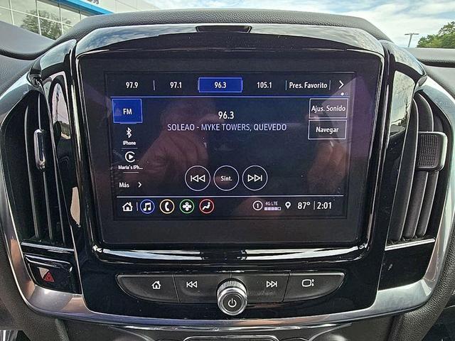 Photo of 2023 Mosaic Black Metallic Chevrolet Traverse