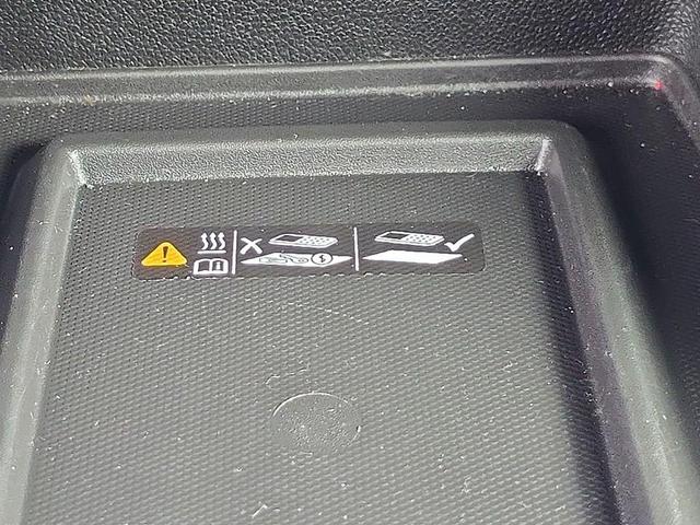 Photo of 2023 Mosaic Black Metallic Chevrolet Traverse