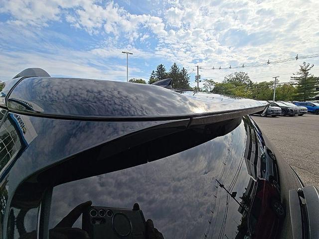 Photo of 2023 Mosaic Black Metallic Chevrolet Traverse