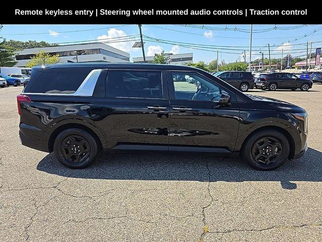 Photo of 2025 Aurora Black Pearl Kia Carnival