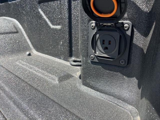 Photo of 2024 Black Chevrolet Silverado 2500