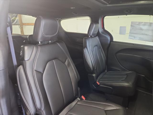 Photo of 2025 RED HOT Chrysler Pacifica