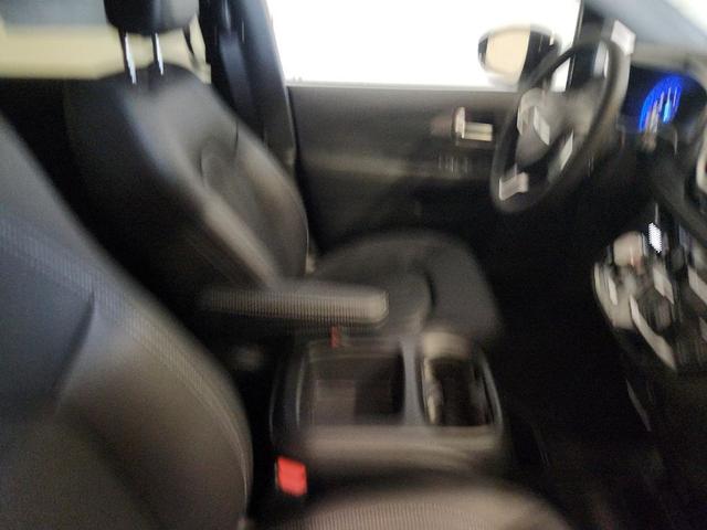 Photo of 2026 Bright White Clearcoat Chrysler Pacifica