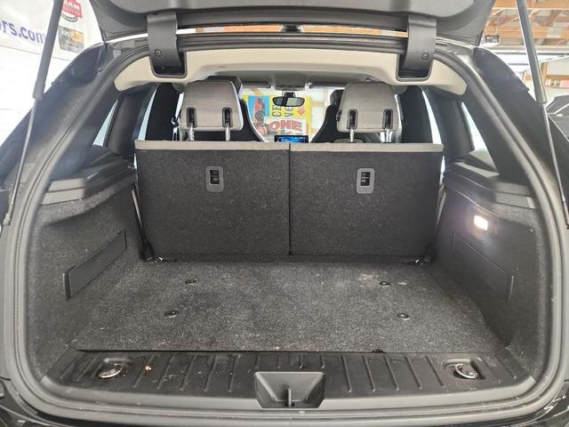 Photo of 2014 Ionic Silver Metallic w/BMW i Frozen Blue Accent BMW i3