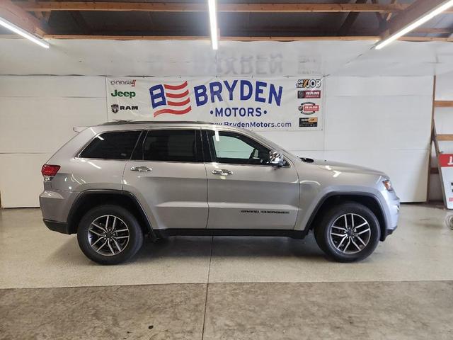 Photo of 2020 Billet Silver Metallic Clearcoat Jeep Grand Cherokee