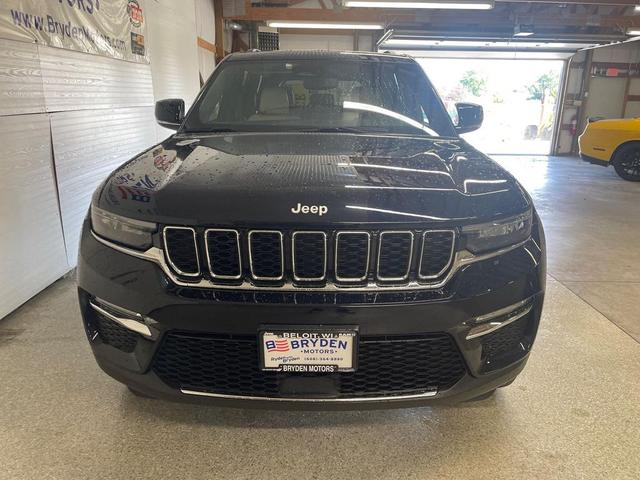 Photo of 2024 Midnight Sky Jeep Grand Cherokee