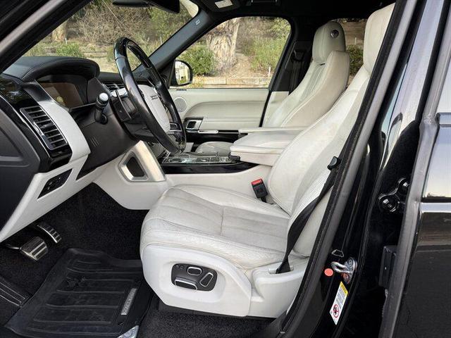 Photo of 2015 Mariana Black Metallic Land Rover Range Rover