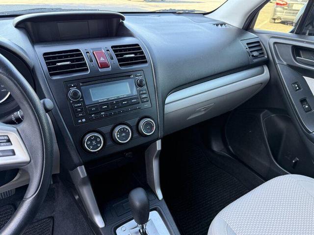 Photo of 2015 Ice Silver Metallic Subaru Forester