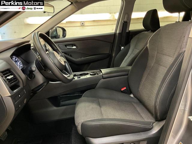 Photo of 2023 Gun Metallic Nissan Rogue
