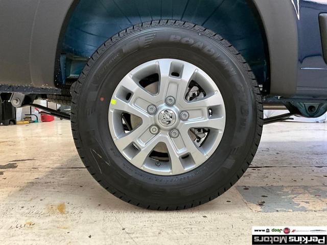 Photo of 2025 Patriot Blue Pearlcoat RAM ProMaster 1500