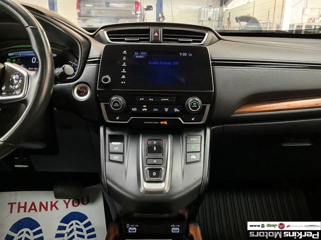 Photo of 2022 Silver Honda CR-V Hybrid