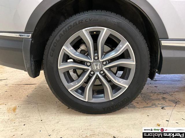 Photo of 2022 Silver Honda CR-V Hybrid