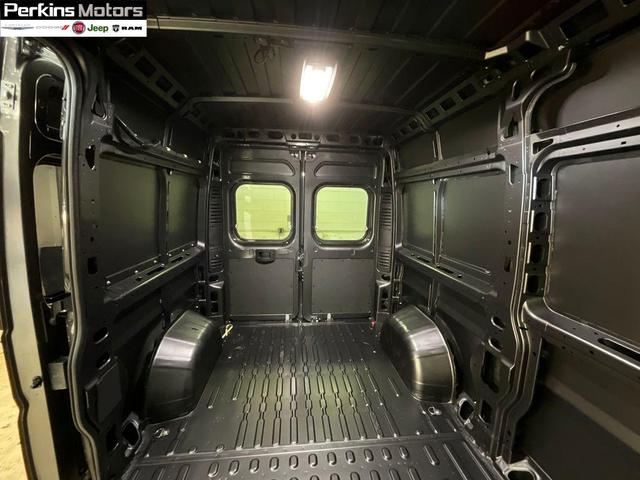 Photo of 2025 Ceramic Gray Clearcoat RAM ProMaster 1500