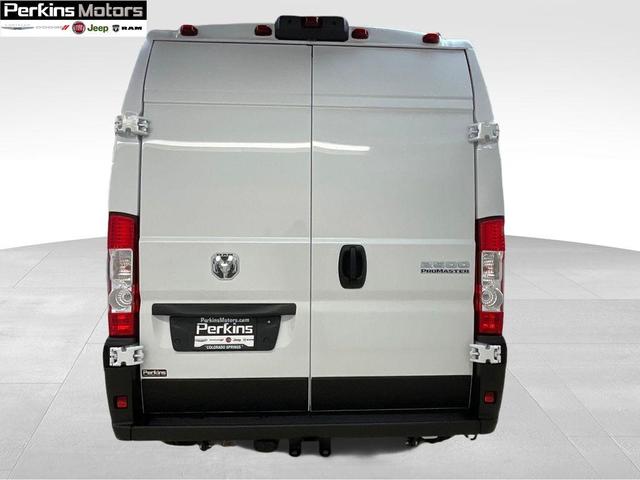 Photo of 2025 Bright White Clearcoat RAM ProMaster 1500