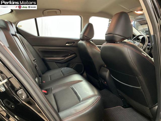 Photo of 2023 Black Nissan Altima