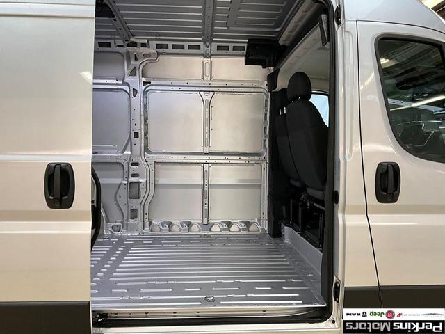 Photo of 2025 Bright Silver Clearcoat Metallic RAM ProMaster 1500