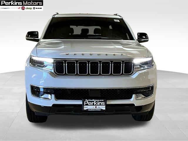 Photo of 2025 Bright White Clearcoat Jeep Wagoneer