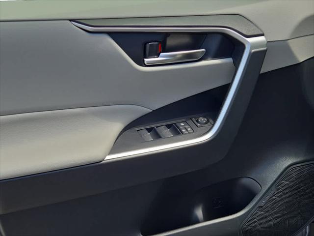 Photo of 2025 Silver Sky Metallic Toyota RAV4 Hybrid