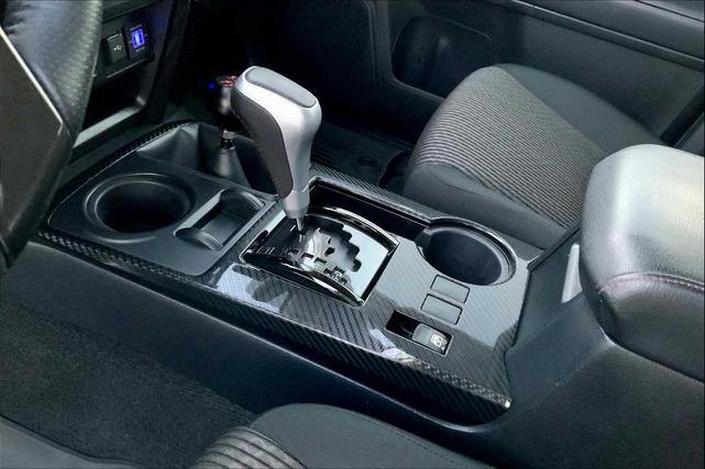 Photo of 2022 Classic Silver Metallic Toyota 4Runner