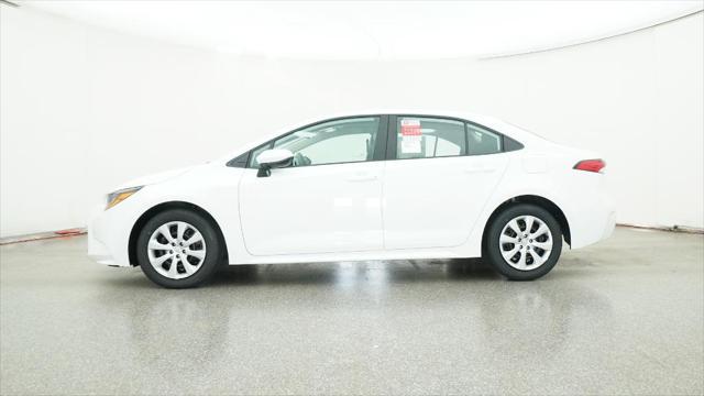 Photo of 2025 Ice Cap Toyota Corolla