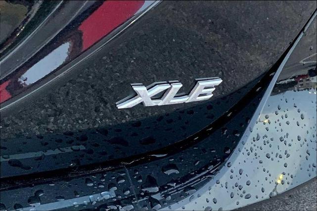 Photo of 2023 Midnight Black Metallic Toyota Camry