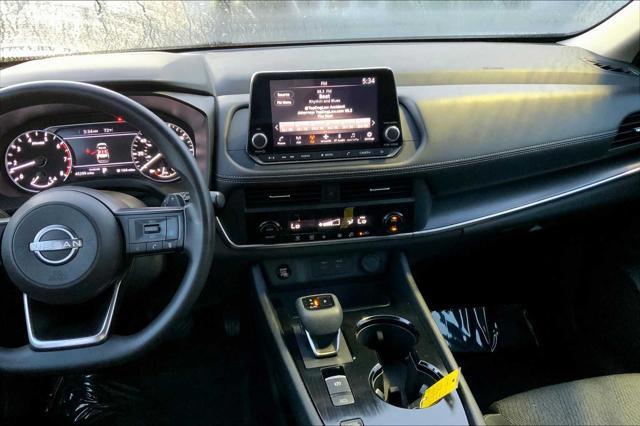 Photo of 2024 Gun Metallic Nissan Rogue