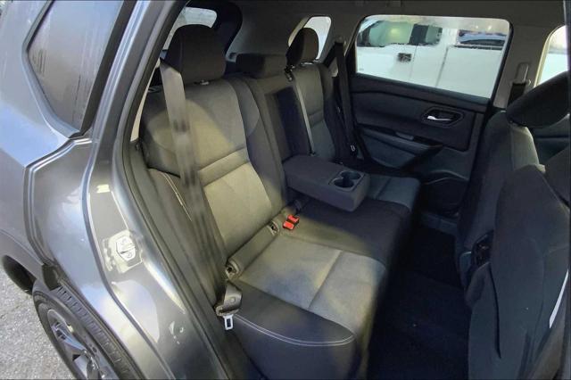 Photo of 2024 Gun Metallic Nissan Rogue