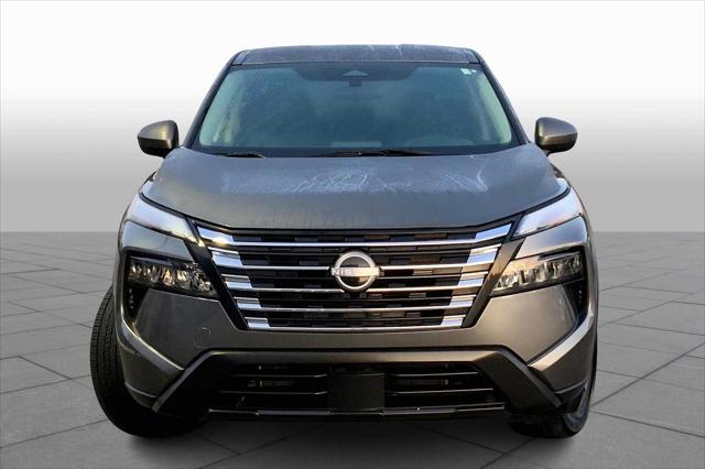 Photo of 2024 Gun Metallic Nissan Rogue