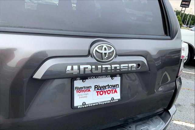 Photo of 2016 Magnetic Gray Metallic Toyota 4Runner