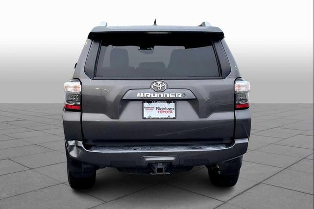 Photo of 2016 Magnetic Gray Metallic Toyota 4Runner