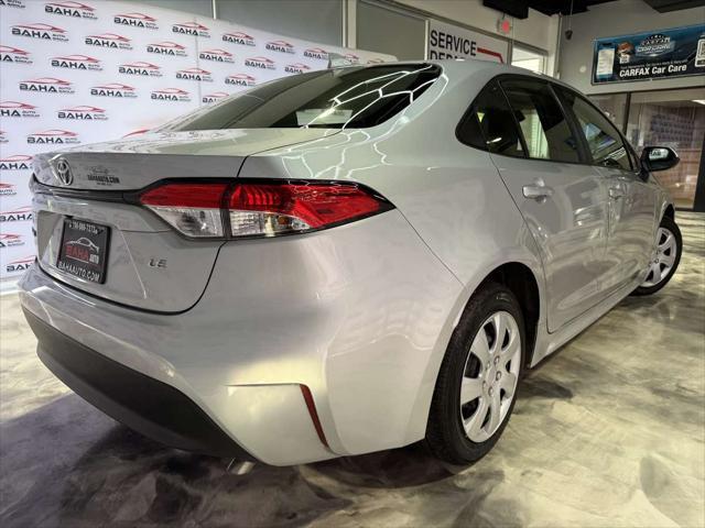 Photo of 2024 Classic Silver Metallic Toyota Corolla
