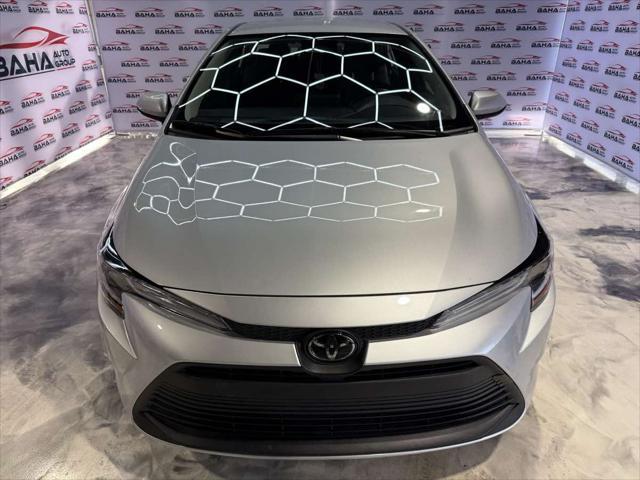 Photo of 2024 Classic Silver Metallic Toyota Corolla