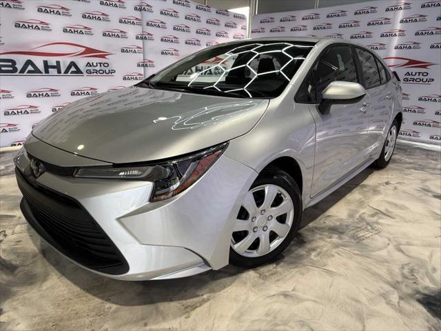Photo of 2024 Classic Silver Metallic Toyota Corolla