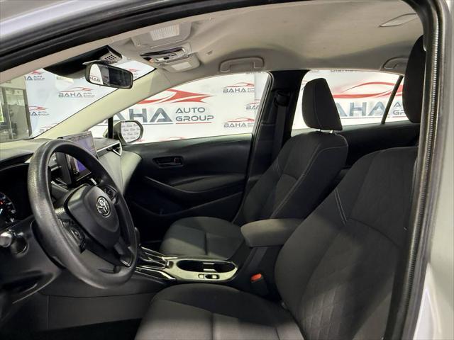 Photo of 2024 Classic Silver Metallic Toyota Corolla