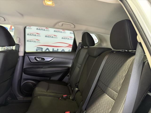 Photo of 2020 Brilliant Silver Metallic Nissan Rogue