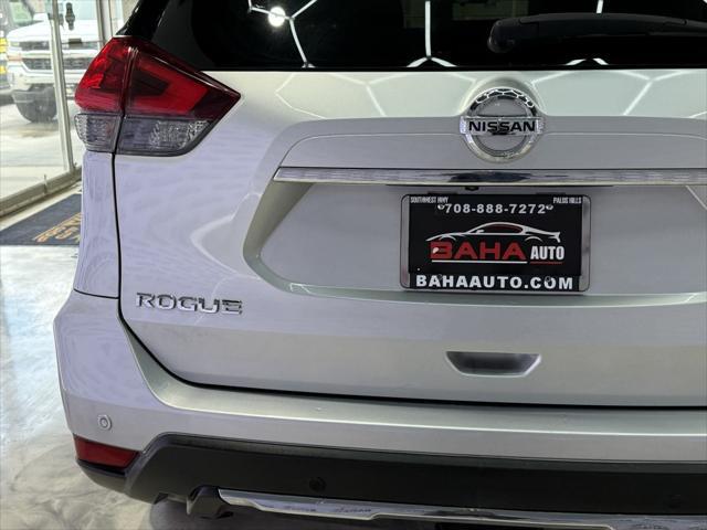 Photo of 2020 Brilliant Silver Metallic Nissan Rogue