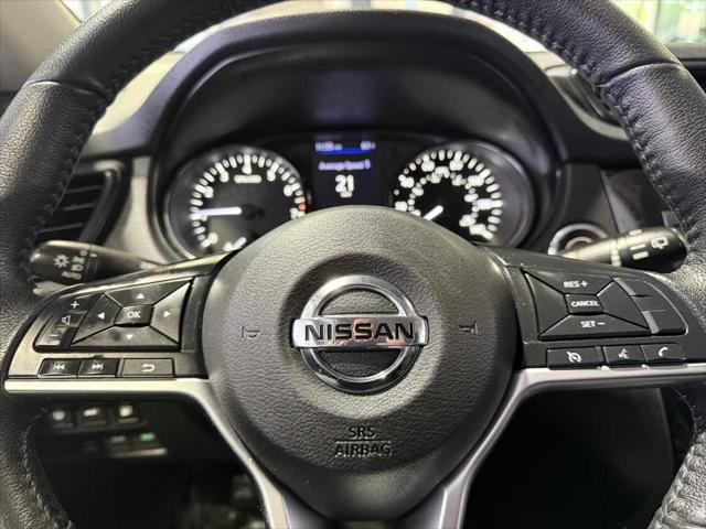 Photo of 2020 Brilliant Silver Metallic Nissan Rogue