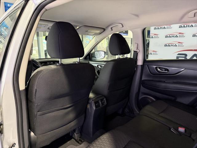 Photo of 2020 Brilliant Silver Metallic Nissan Rogue